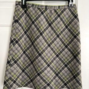 American Eagle size 4 wool blend skirt